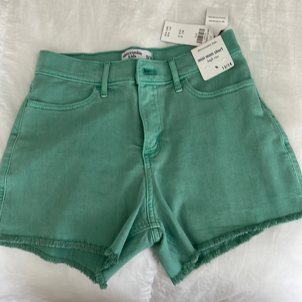 BNWT Girls Abercrombie Shorts